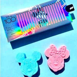 Disney Mickey & Minnie Mouse Bath Fizzer Duo Set - Blue and Pink | Mad Beauty